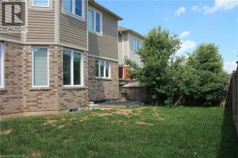 52 Beattie Crescent Cambridge ON N3C 0E9