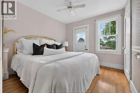 947 Bruce Avenue Windsor ON N9A 4X8