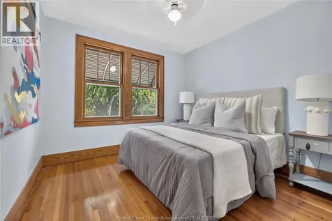 947 Bruce Avenue Windsor ON N9A 4X8
