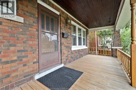 947 Bruce Avenue Windsor ON N9A 4X8