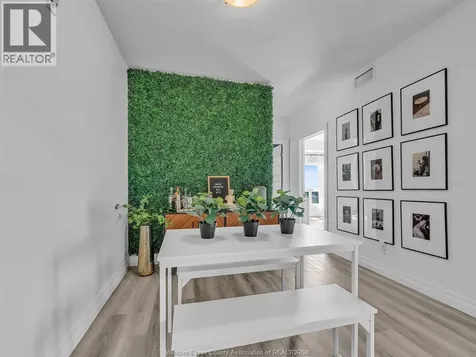 728 Brownstone Drive Lakeshore ON N9K 0C3