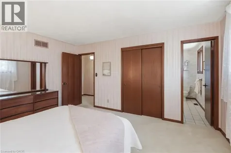 11 Tanera Crescent St. Catharines ON L2M 7J7