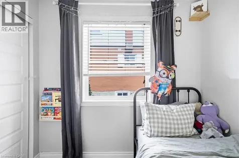 166 Catharine Avenue Brantford ON N3T 1Y7