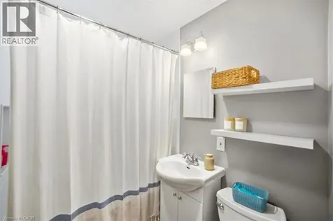 166 Catharine Avenue Brantford ON N3T 1Y7