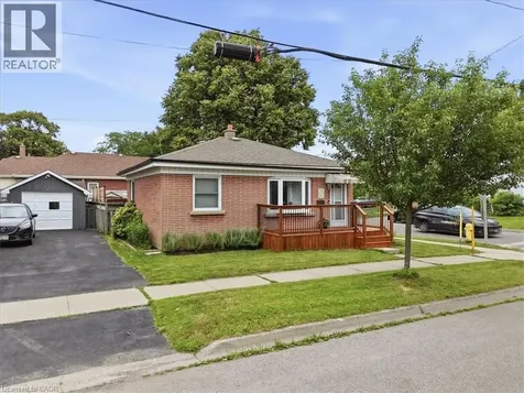 166 Catharine Avenue Brantford ON N3T 1Y7