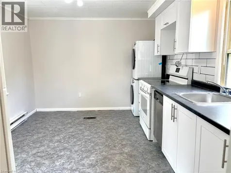 30 Brock Street Brantford ON N3S 5T6