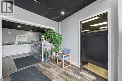 239 York Boulevard Hamilton ON L8R 1Y7