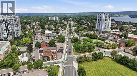 239 York Boulevard Hamilton ON L8R 1Y7
