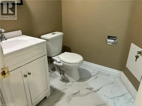 160 Bruce Street Kitchener ON N2B 1Z3