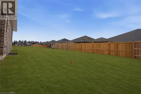 105 Vanrooy Trail Waterford ON N0E 1Y0