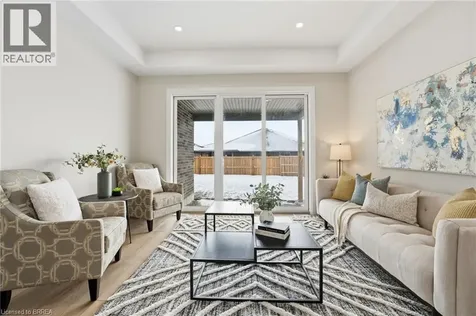 105 Vanrooy Trail Waterford ON N0E 1Y0