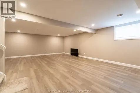 164 Grassland Grove Chatham ON N7M 0S5