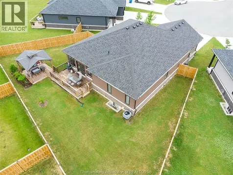 164 Grassland Grove Chatham ON N7M 0S5
