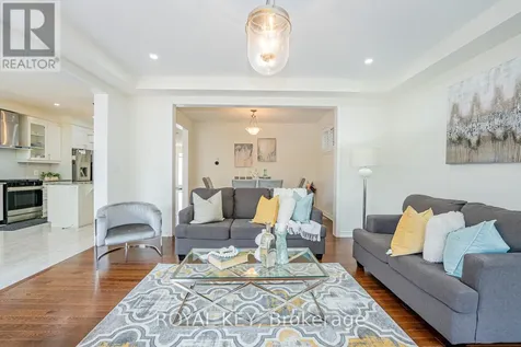 348 Equestrian Way Cambridge ON N3E 0C1