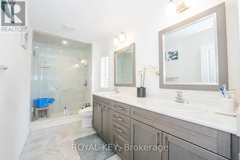 348 Equestrian Way Cambridge ON N3E 0C1