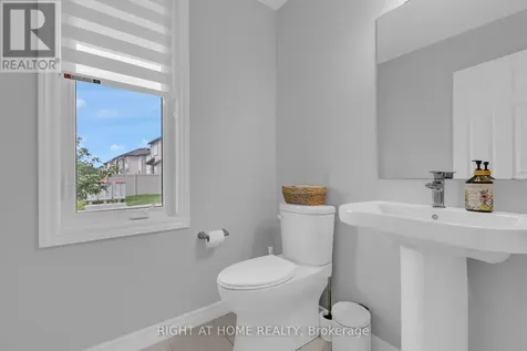 104 Unity Place Ottawa ON K2S 2Y8