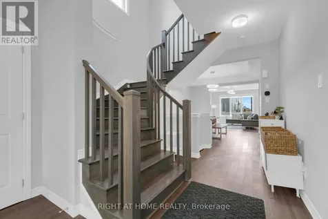 104 Unity Place Ottawa ON K2S 2Y8