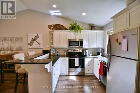 590 Oxbow Crescent Collingwood ON L9Y 5B4