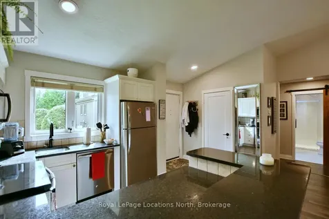 590 Oxbow Crescent Collingwood ON L9Y 5B4