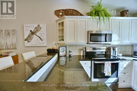 590 Oxbow Crescent Collingwood ON L9Y 5B4
