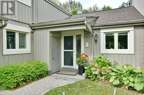 590 Oxbow Crescent Collingwood ON L9Y 5B4