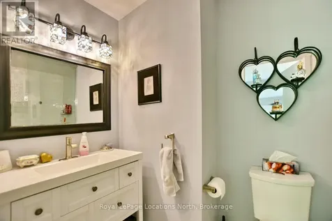 590 Oxbow Crescent Collingwood ON L9Y 5B4