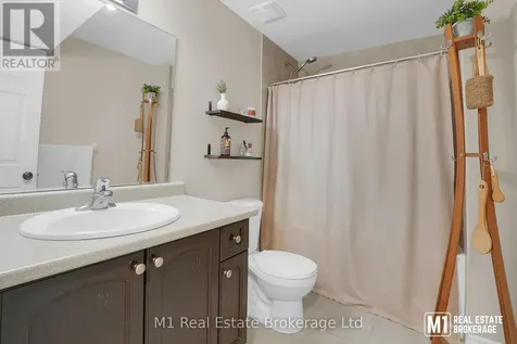 15 Carere Crescent Guelph (victoria North) ON N1E 0K4