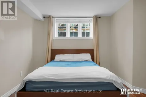 15 Carere Crescent Guelph (victoria North) ON N1E 0K4