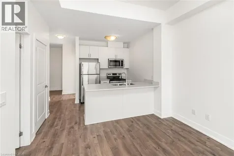 81 Robinson Street Hamilton ON L8P 0C2