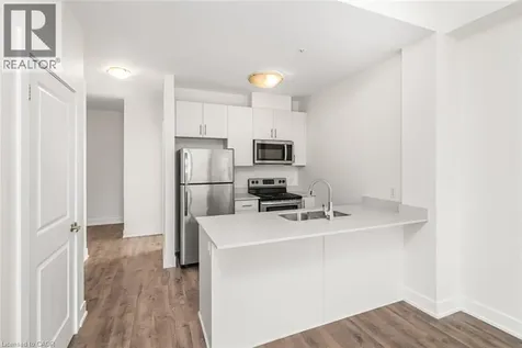 81 Robinson Street Hamilton ON L8P 0C2