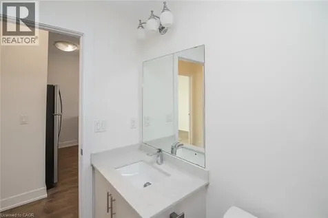 81 Robinson Street Hamilton ON L8P 0C2