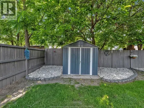 2575 Meighen Road Windsor ON N8W 4C3
