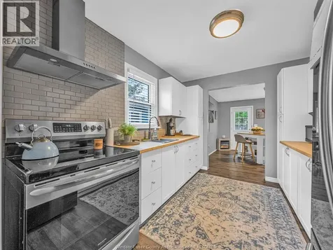 2575 Meighen Road Windsor ON N8W 4C3