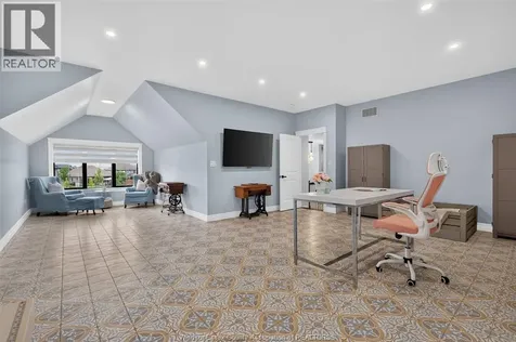 1030 Lark Street Lasalle ON N9H 0G1