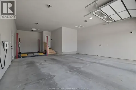 1030 Lark Street Lasalle ON N9H 0G1