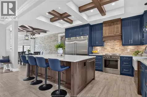 1030 Lark Street Lasalle ON N9H 0G1