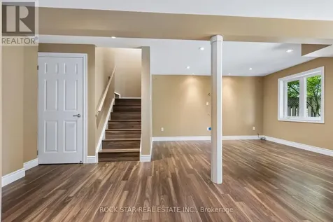 111 Bloomington Drive Cambridge ON N1P 1J6