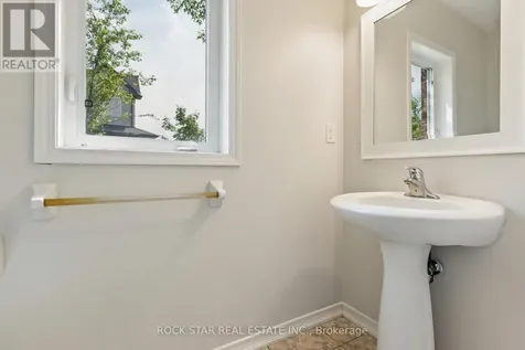 111 Bloomington Drive Cambridge ON N1P 1J6