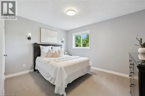79 Wadsworth Crescent Cambridge ON N1S 5A3