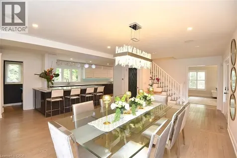 4299 Lakeshore Road Burlington ON L7L 1A7