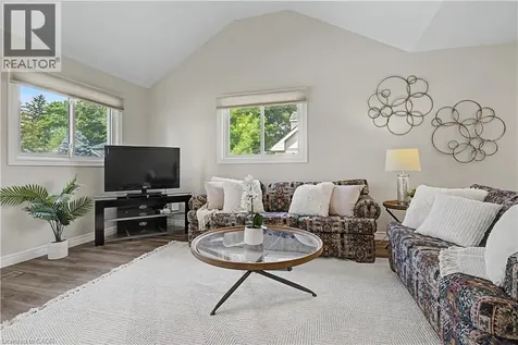 61 Maud Street Woodstock ON N4S 3Y5