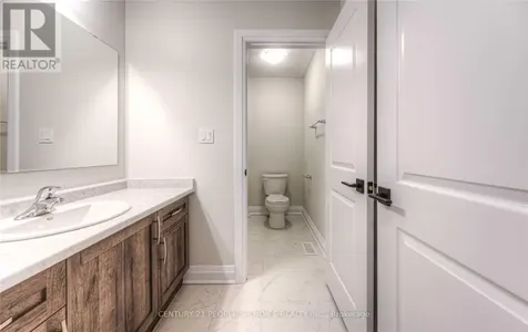 285 Raspberry Place Waterloo ON N2V 0H3
