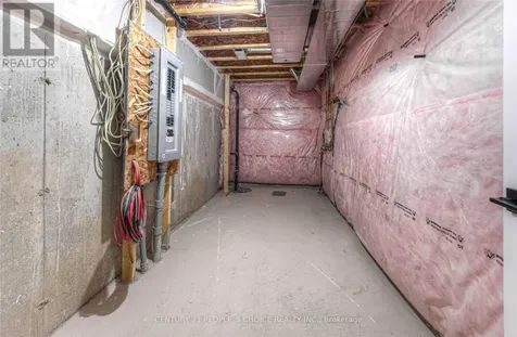 285 Raspberry Place Waterloo ON N2V 0H3