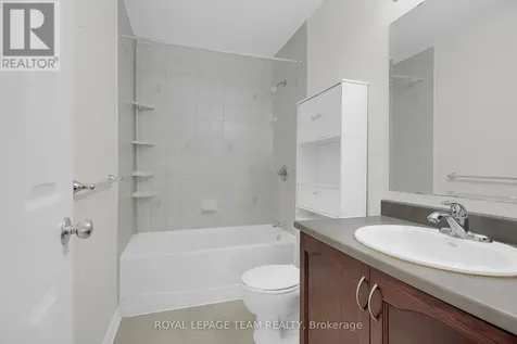 159 Tacom Circle Ottawa ON K2G 4R1