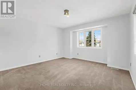 5 Cheltonia Way Ottawa ON K2T 1G1