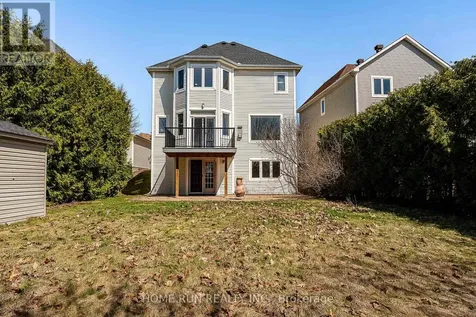 5 Cheltonia Way Ottawa ON K2T 1G1