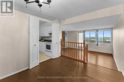 1599 Lassiter Terrace Ottawa ON K1J 8R6