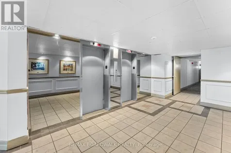 1599 Lassiter Terrace Ottawa ON K1J 8R6