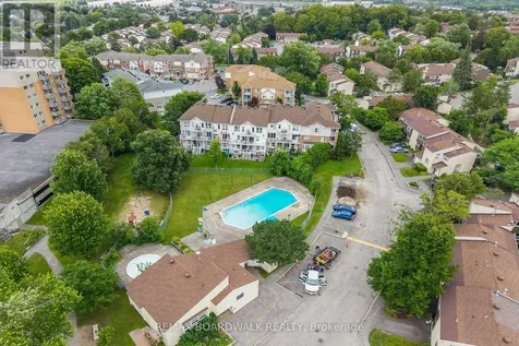 1599 Lassiter Terrace Ottawa ON K1J 8R6