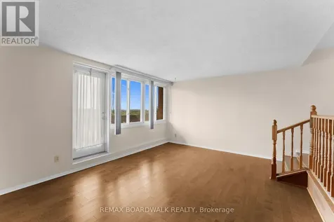 1599 Lassiter Terrace Ottawa ON K1J 8R6